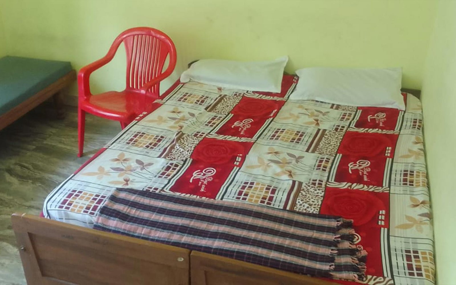 Welcome to Taj Tourist Home